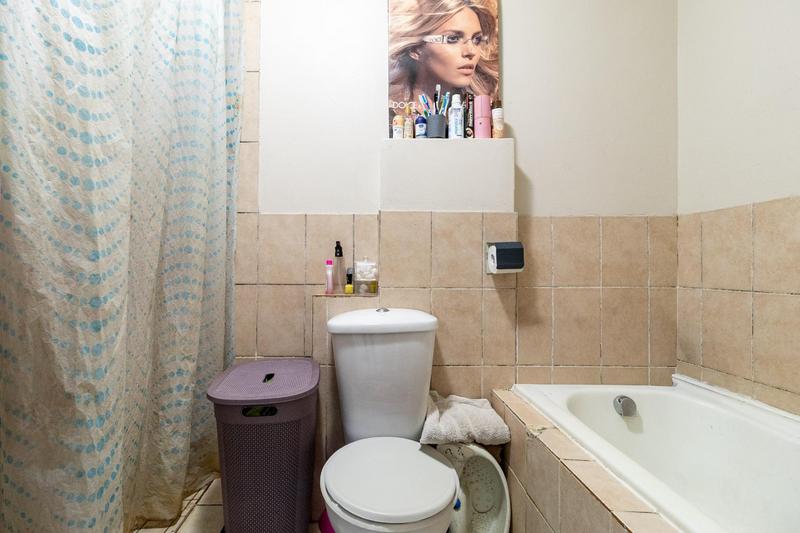 2 Bedroom Property for Sale in Belmont Park Western Cape